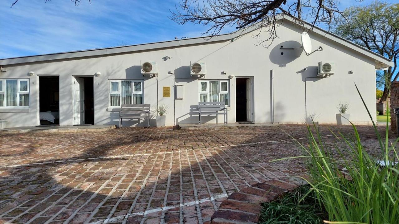 Aloes Guest House 62 On Meintjies Middelburg  Esterno foto
