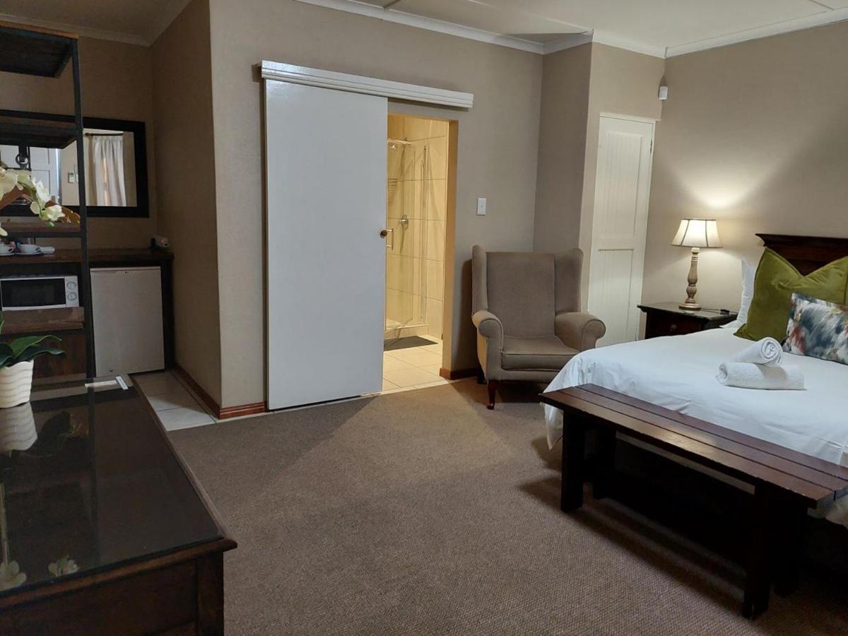 Aloes Guest House 62 On Meintjies Middelburg  Esterno foto